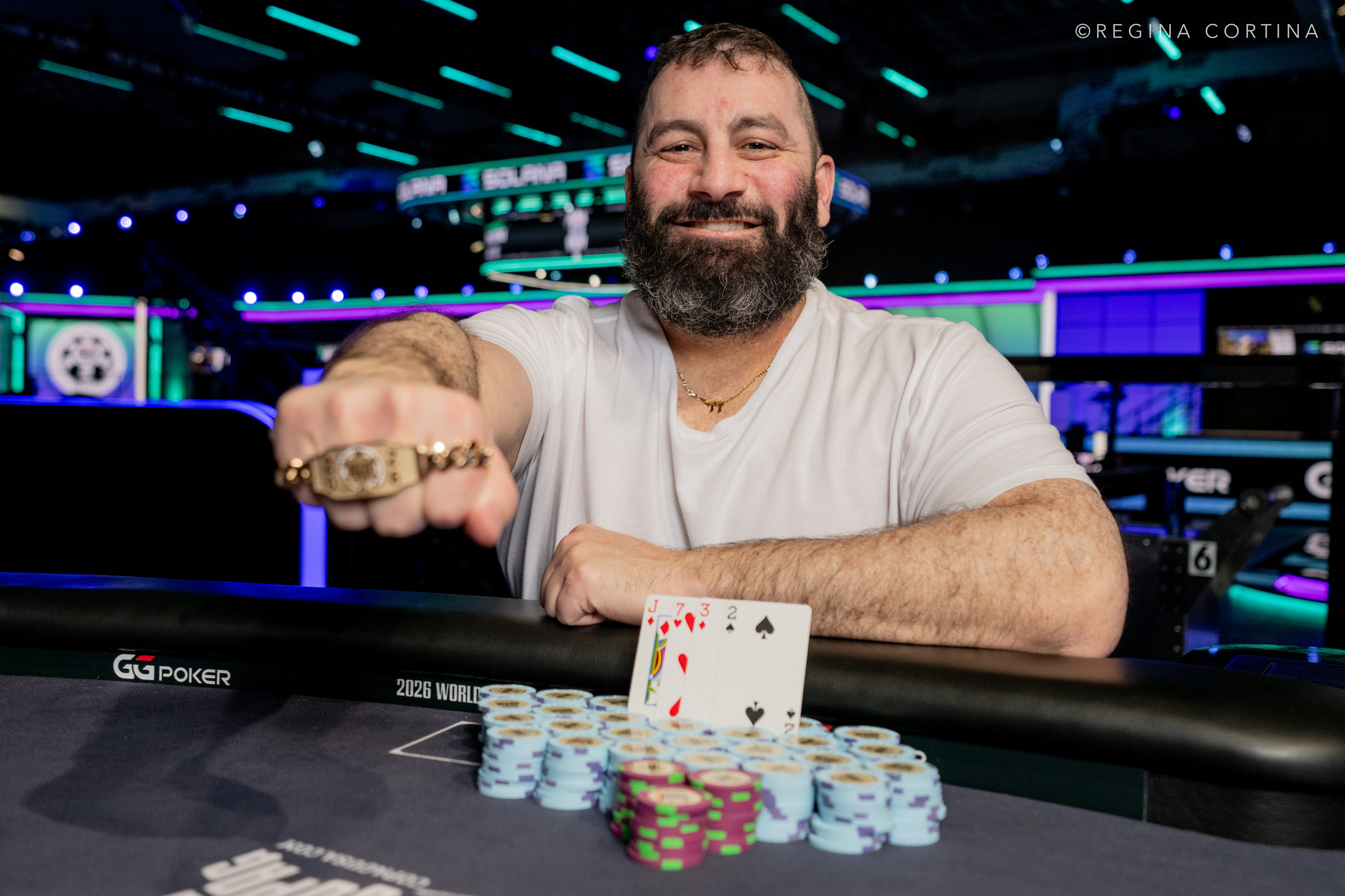 CHOICE视讯 - 「双面牌桌」的疯狂：Justin Fawcett 如何在 WSOP 赢得唯一双底池锦标赛 - CHOICE视讯